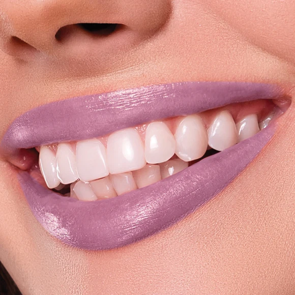 Lujoso Labial Pink Satin 4 g - Image 2